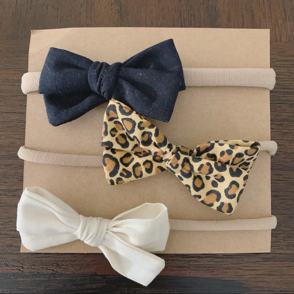 Hair bows